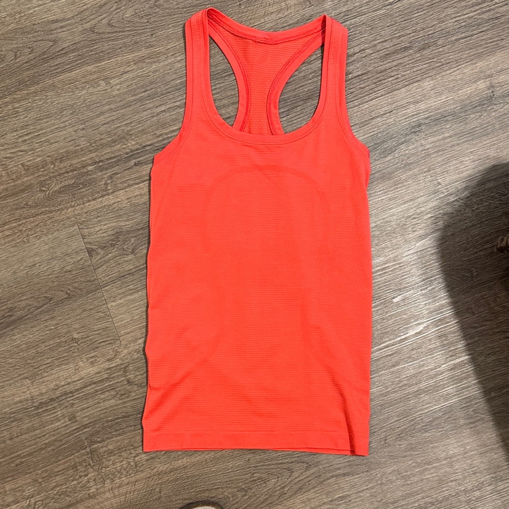Lululemon Swiftly Tank 2.0- hip length